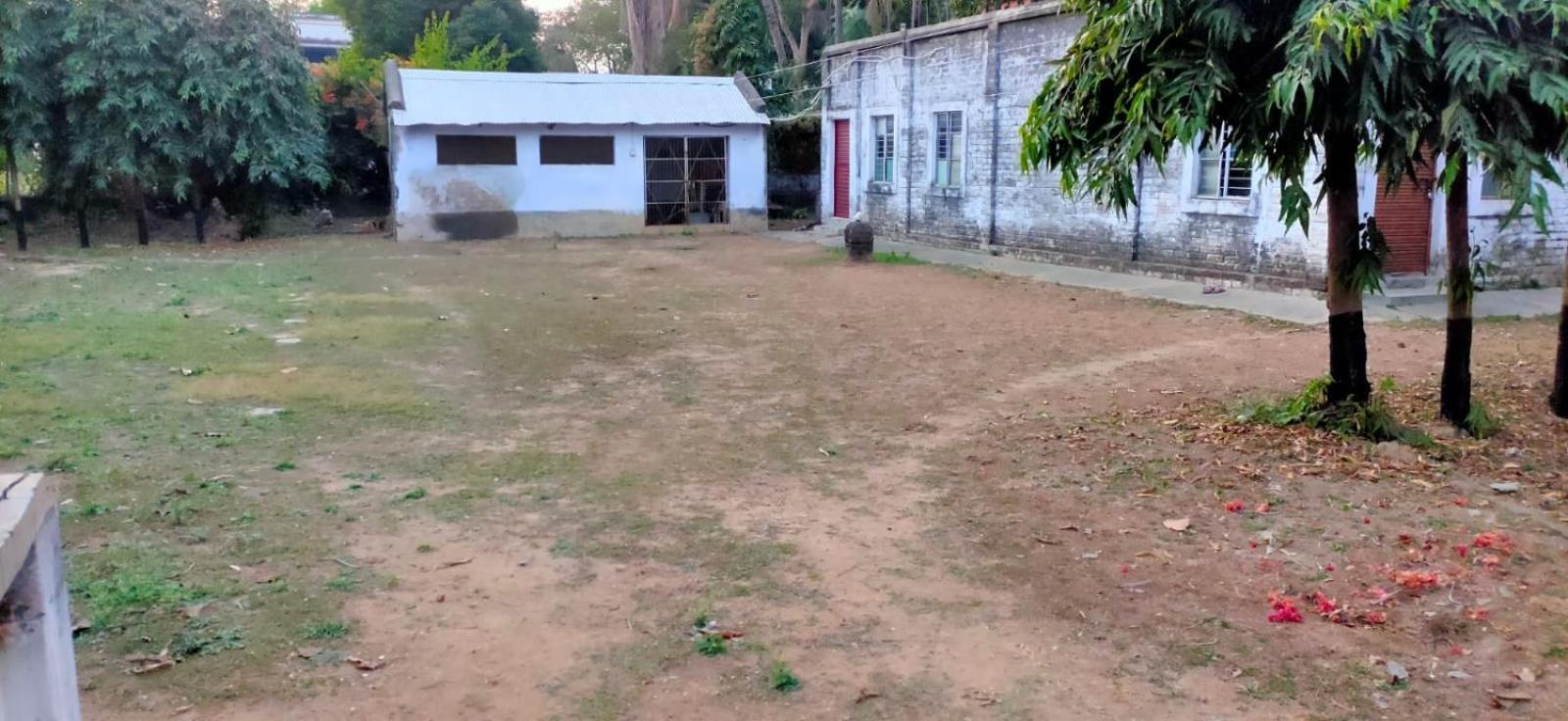 Chhuti Holiday Resort ボルプル エクステリア 写真